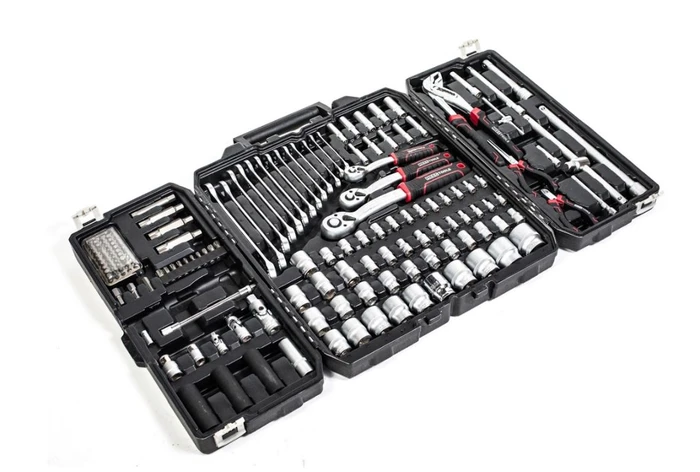 ארגז כלים מוקשח נייד מזווד 163 כלים ROHER