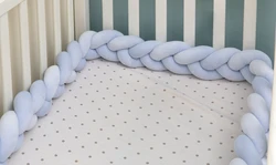 צמה נחשוש קלוע למיטת תינוק 2.00 מטר צבע תכלת שמיים