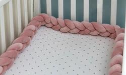 צמה נחשוש קלוע למיטת תינוק 2.00 מטר צבע ורוד עתיק