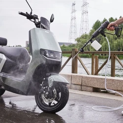 מכשיר שטיפה בלחץ 22 בר ואביזרים + סוללה 2HA ומטען מותג: WORX